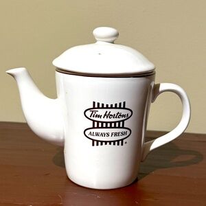 Tim Hortons "Always Fresh" teapot. Vintage 7”